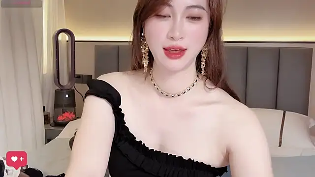 美女wuyueaini在线直播