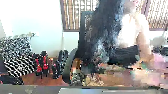 venusx - VenusX's free webcam - UK Sex Cams