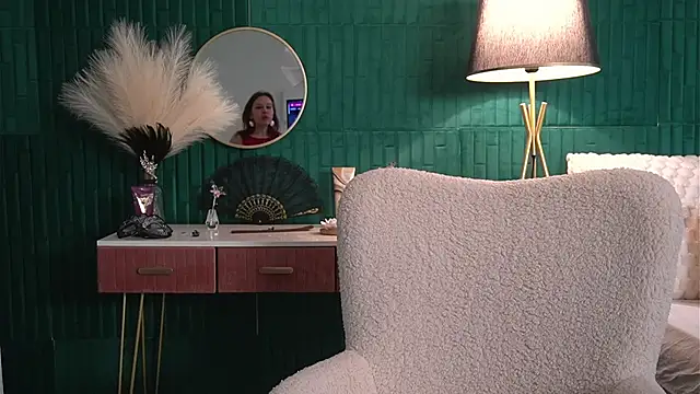 haileymoonn - HaileyMoonn's free webcam - UK Sex Cams