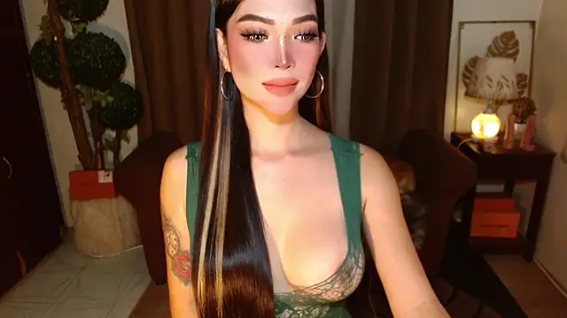 MouthWatering_Ayesha webcam