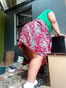 dalukuthula5832 (Ask my age) - I LOVE YOUR HUGE ASS  CAROL