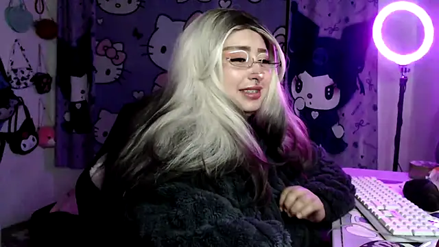 lussyevans24 - Lussyevans24's free webcam