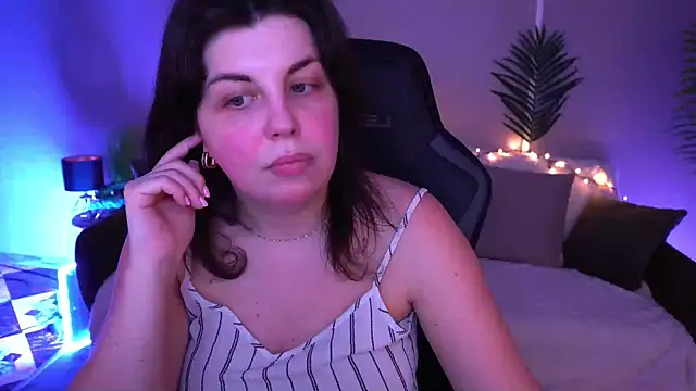 mirandawong - MirandaWong's free webcam