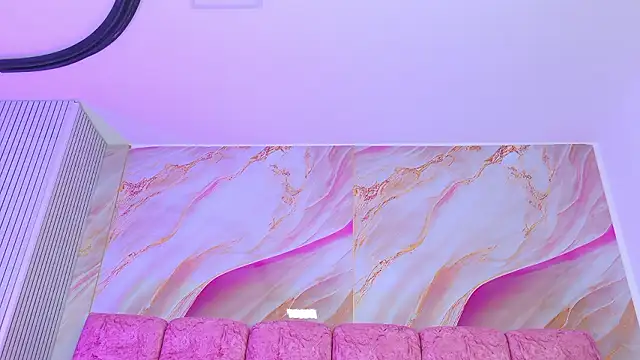 emmacurvy - Emmacurvy's free webcam