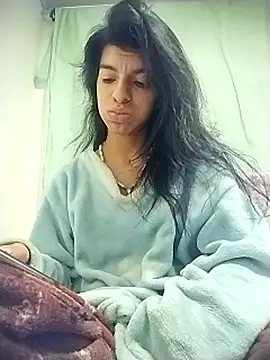 ariell_kieran - Ariell_Kieran's free webcam - UK Sex Cams