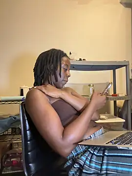 choclatepeaach webcam