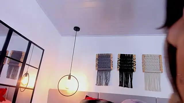 sweet_camille - Sweet_camille's free webcam - UK Sex Cams