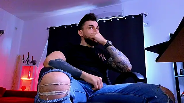 mightyaaron66 - MightyAaron66's free webcam - UK Sex Cams