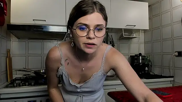 haleyreedme - HaleyReedme's free webcam - UK Sex Cams