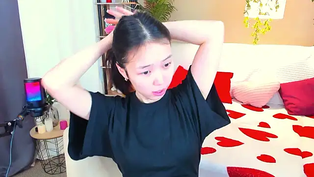 soulharmoonyy - SoulHarmoonyy's free webcam - UK Sex Cams