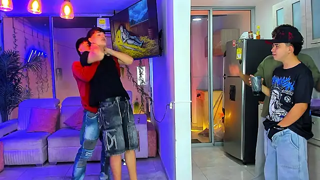 Houseofwarrios webcam