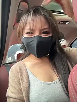 美女Carlin-yiyi在线直播