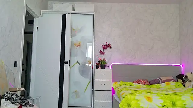 simagoldy - SimaGoldy's free webcam - UK Sex Cams