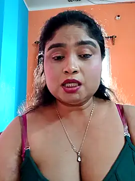 hornyriyanka - Hornyriyanka's free webcam - UK Sex Cams