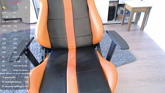 crystalyss live cam profile