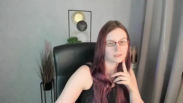 emmaxdelight - EmmaxDelight's free webcam - UK Sex Cams