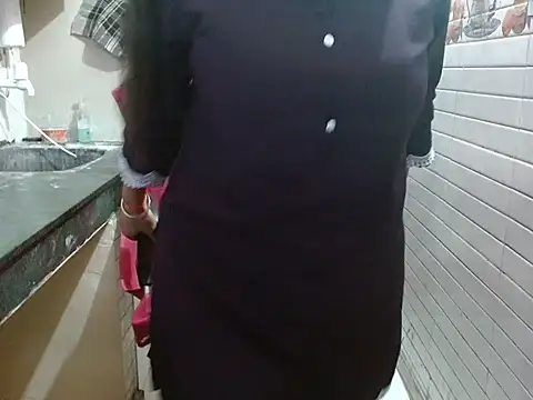 lovingpihu - LovingPihu's free webcam - UK Sex Cams