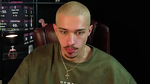 kaydendrew (M twink) - Lets Hit the GOAL and make me CUM