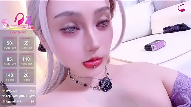 Yr_kitten_333's live cam