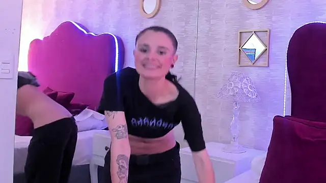 ashleygingerr - AshleyGingerr's free webcam - UK Sex Cams