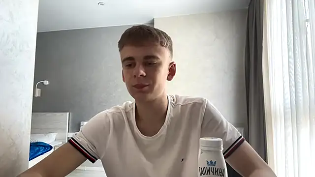 solofury (M twink) - Buy car