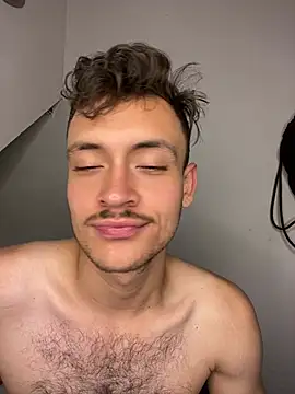 Desmond_Clark live sex cam