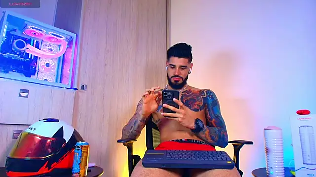 asmodeus_bael_ (M young) - TAKE OFF MY SHIRT AND PANTS