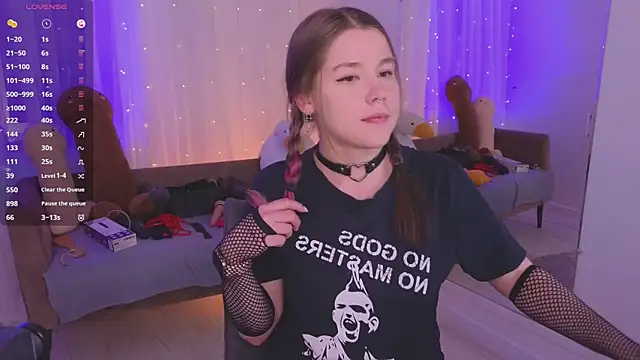 Mira_Falls live sex cam