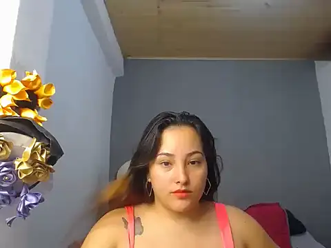 ivanna_vegax - Ivanna_Vegax's free webcam - UK Sex Cams