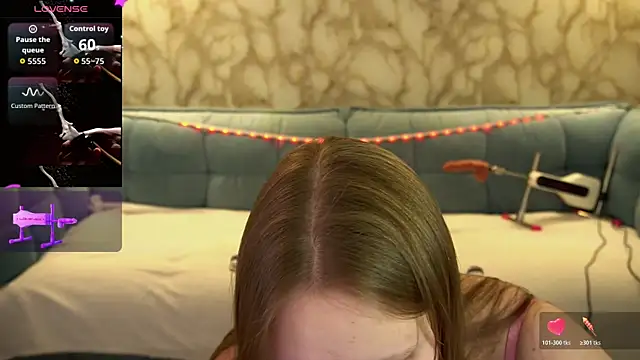 crystallpaws - CrystallPaws's free webcam - UK Sex Cams