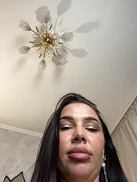 StripBianka live sex cam