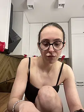 MartiniiSelenna live cam profile