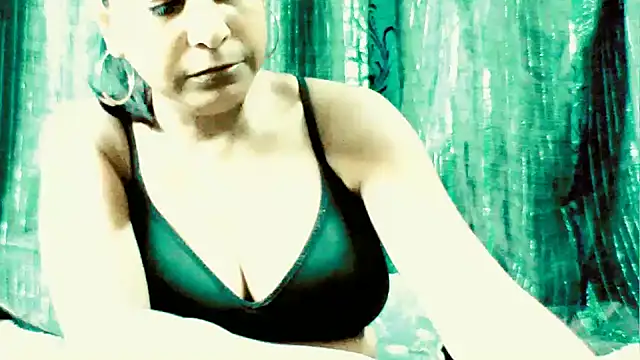 indian_spice_girl - Indian_spice_girl's free webcam - UK Sex Cams