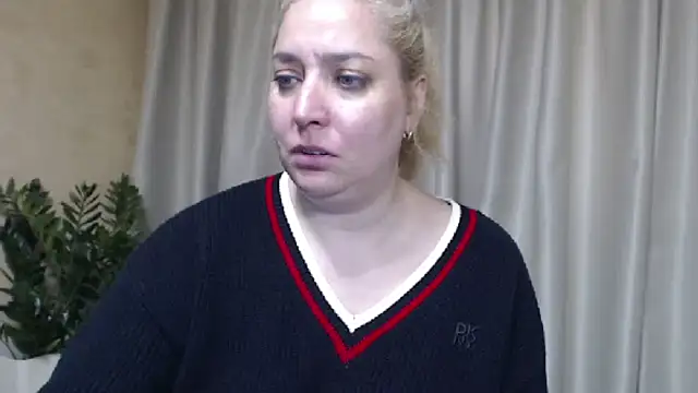 sweetpussy13 - Sweetpussy13's free webcam - UK Sex Cams