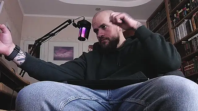 findomjason (M young) - to be a good boy is what u crave😈