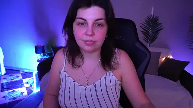 mirandawong - MirandaWong's free webcam - UK Sex Cams