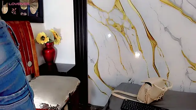 gata_salvaje__ - Gata_Salvaje__'s free webcam - UK Sex Cams