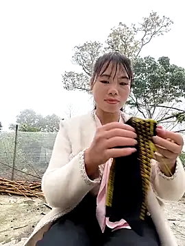 mimi_sweet1 - Mimi_sweet1's free webcam - UK Sex Cams