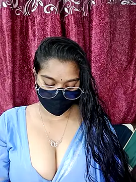 Webcam Model (Jasmine_jaaan)  is live.Free join now!