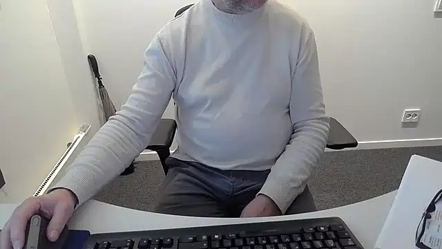 buggemann (M grandpa) - Masturbate 5min