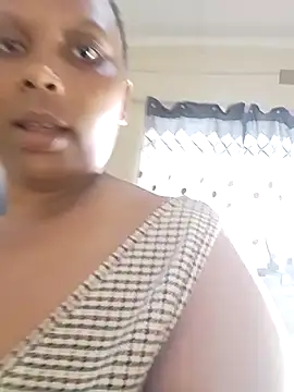 Webcam Model (Judylicius)  is live.Free join now!