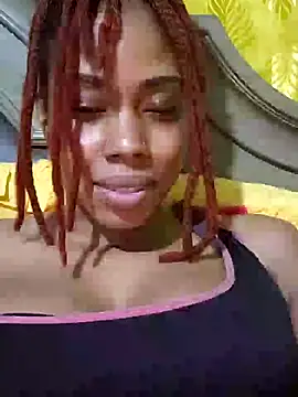 Webcam Model (HONEYSWEETS_LIVE)  is live.Free join now!