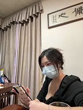 美女Lola666999在线直播