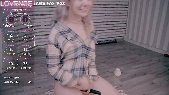 Careful_i_bite live sex cam