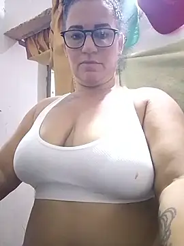 Webcam Model (tugordita-hot)  is live.Free join now!