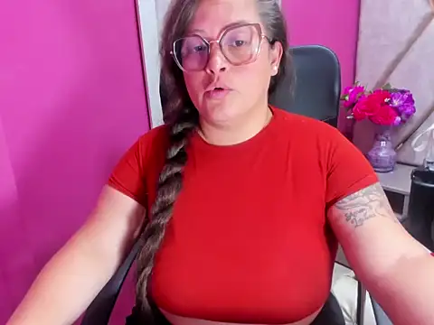 sarah_boobs_ - Sarah_Boobs_'s free webcam - UK Sex Cams