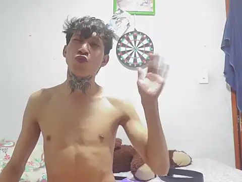 Trevordonson_milf live sex cam