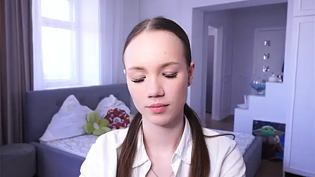 sherisonders - SheriSonders's free webcam