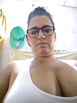 tugordita-hot (F milf) - Doble penetración