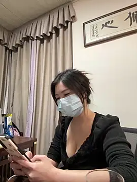 lola666999 - Lola666999's free webcam - UK Sex Cams